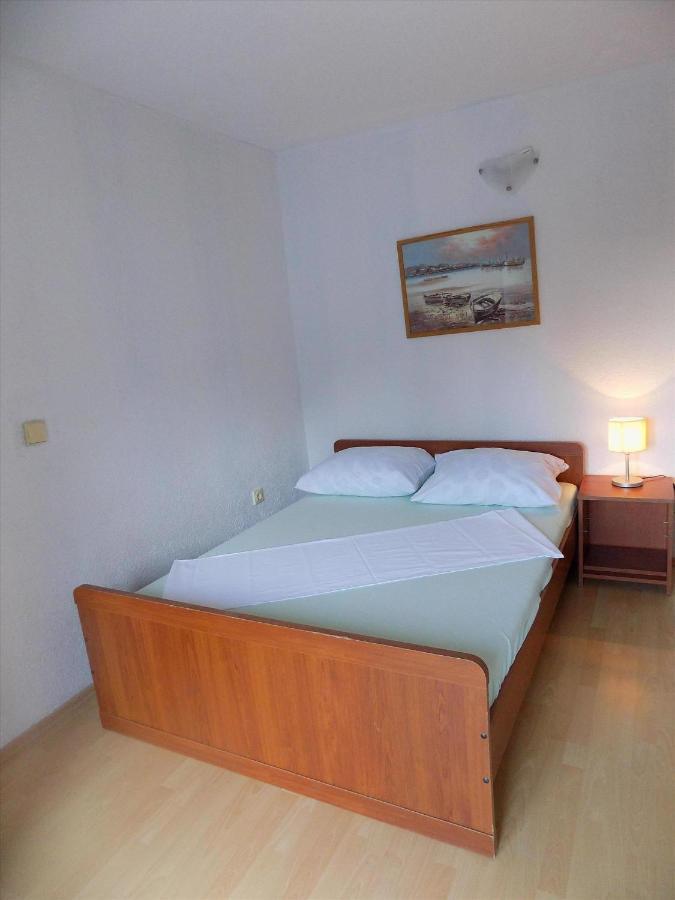 Apartment Lopar 10 Buitenkant foto